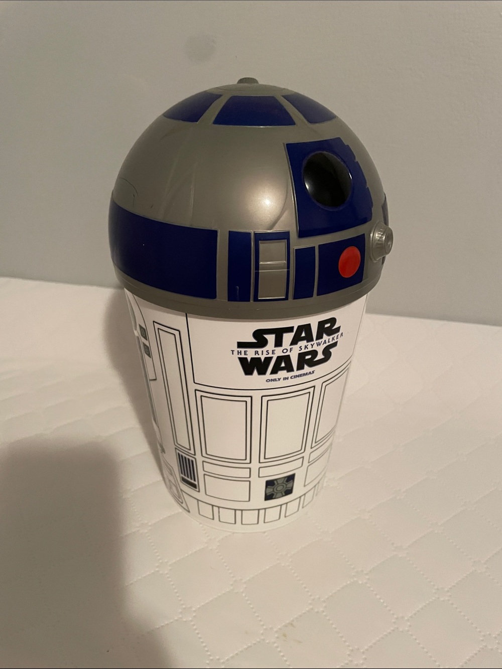 Star Wars R2-D2 Collectible popcorn bucket